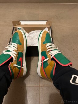 Nike Air Jordan 1 Mid SE Wheat Watermelon - 9