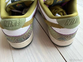 Nike SB Dunk 43 - 9