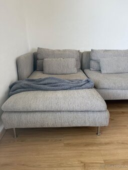 IKEA SÖDERHAMN 4místná béžová pohovka s lenoškou - 9