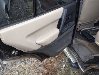 Pajero díly - 9