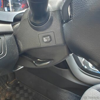 Hyundai i40 sedan 1.7 crdi 100kw automat - 9