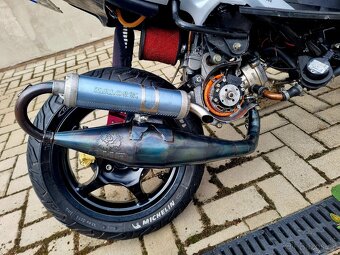 Yamaha Aerox 70cc TOP STAV - 9