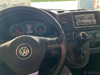 Pěkný  VW T5  Transporter  103 kw Long 2011 poctivých 275tis - 9