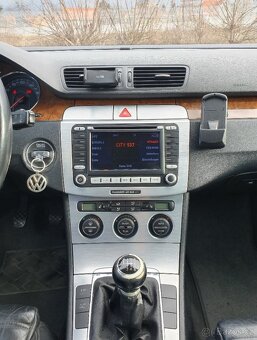VW Passat B6 2.0 TDI - 9