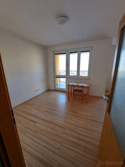 Pronájem BYT 2+KK/L,50 m2,Ul.V Honech,Klecany,Praha-Východ - 9