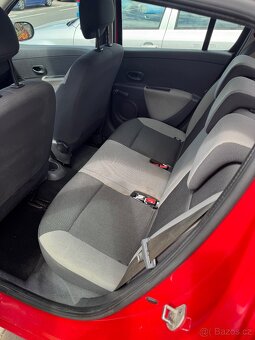 Renault Clio 1.2 - 9