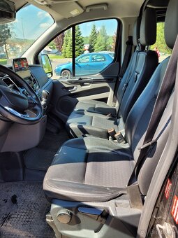 Ford custom sport - 9