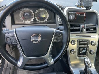 Volvo XC60 2.0 D3 Automat 5válec - servisní kniha - 9