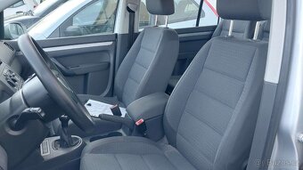 Volkswagen Touran 1.9 Tdi 74 KW jen 213 tis km 7-MÍST - 9