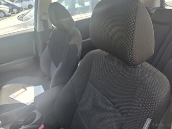 Hyundai i30 1.4 LPG - 9