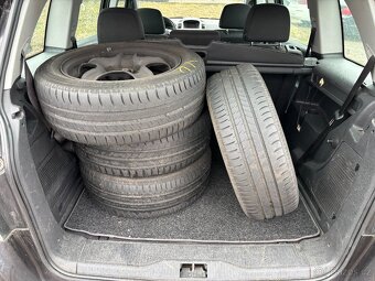 Opel Zafira 1.8i 16V 7 MIST - 9