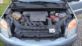 Ford Fusion 1.4. 16v 59kw - 9