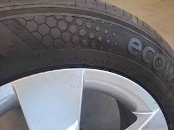 prodám letní sadu pneumatik 185/65 R15 88H, 6mm ŠKODA FABIA - 9