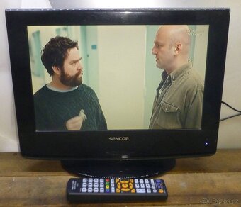 LCD televize 41 cm SENCOR, 16 palců, napájení 12V - 9
