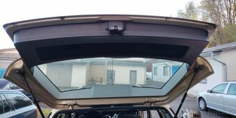 prodám 5.vrata na VW Golf 4 Variant a VW Bora Variant - 9