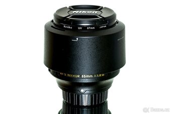 Nikon AF-S Nikkor 85mm 1:1,8 G + UV filtr TOP STAV - 9