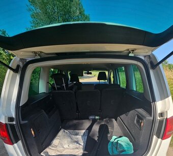 Volkswagen Sharan 2.0tdi - 9