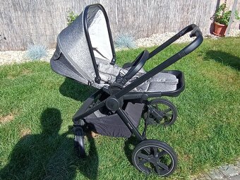 Kočárek Venicci Tinum - 9