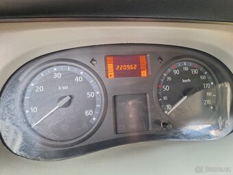 Renault Trafic 2.0 85KW - 9