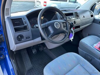 VW TRANSPORTER T5 1.9 TDi SERVISNÍ KNIHA - 9