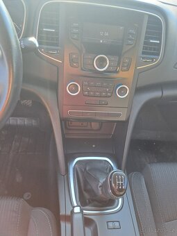 Renault Mégane 1.6 SCe 84kW ČR SERVISK - 9