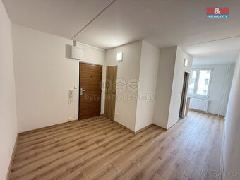 Pronájem bytu 2+1, 65 m², Louny, ul. Kpt. Nálepky - 9