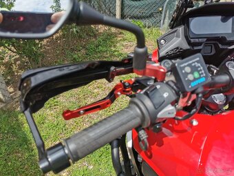 Honda CB500X - 9