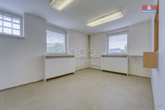 Pronájem skladu, 436 m², Louny, ul. Mělecká - 9