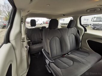 Chrysler Pacifica 3.6i V6 benzín 214kw - 9