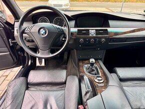 BMW e61 530i MANUÁL M-Packet/PDC/Navi/Sportsitze - 9