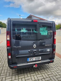 RENAULT trafic Spaceclas busines, 2.0, Automat. CZ - 9
