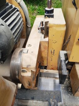 Čtyřstranná frézka SCM - 9