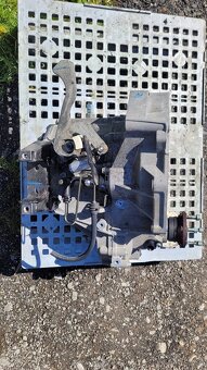 Seata Ibiza 2003- převodovka a startér - 9