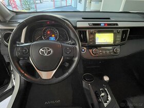 Toyota RAV4 2.2 D-4D AWD Executive 2014, super stav. - 9