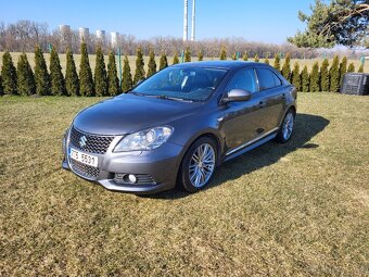 Suzuki Kizashi 2.4i 4x4 automat 198tkm - 9