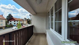 Dům na prodej 8+1, 354m2, 3x balkon, terasa a zahrada 200m2. - 9