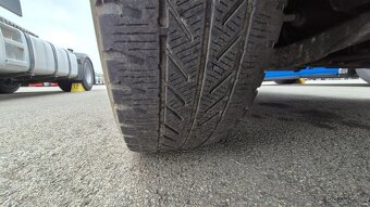 Prodám IVECO DAILY 35S16 skříň - 8 palet - 9