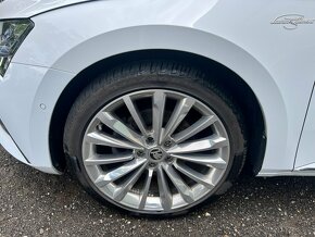 Škoda Superb, iV, Laurin a Klement, 160 Kw, Rok výr. 9/2021 - 9
