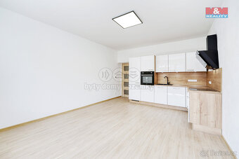 Pronájem bytu 3+kk, 73 m², Plzeň, ul. Arbesova - 9