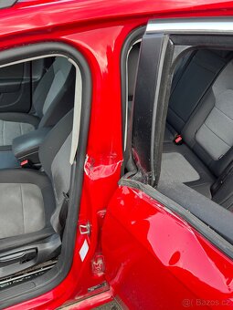 Volkswagen Passat 2.0 TDI, 103 kW, reg. 01/2011, 230 tis.km - 9