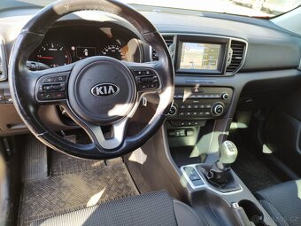 Kia Sportage F5P41 - 9