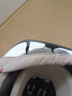 Autosedačka Britax Römer Safefix plus TT 9-18 kg - 9