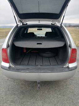 Škoda Octavia 1.8T 4x4 combi lpg - 9