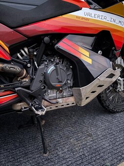 KTM Adventure 890 2023 - 9