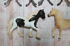 Figurky koní Schleich XI - 9