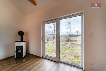 Prodej dřevostavby 40m2 a pozemku k bydlení 896m², Horoušany - 9