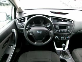 KIA Cee´d 1.4 CRDi 16V 66kW COOL ČR - 9