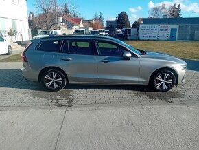 Volvo V60 D3 Momentum AUT DPH 111000km - 9