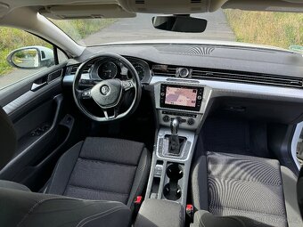 VW Passat 2.0tdi 140kw 4motion 2018 DSG Vybava Top Historie - 9