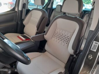 CITROEN BERLINGO 1.6 16V 2013 SERVISKA PANORAMA TAŽNÉ 8xKOLA - 9